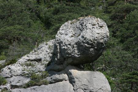 ON POURRAIT PENSER A.......